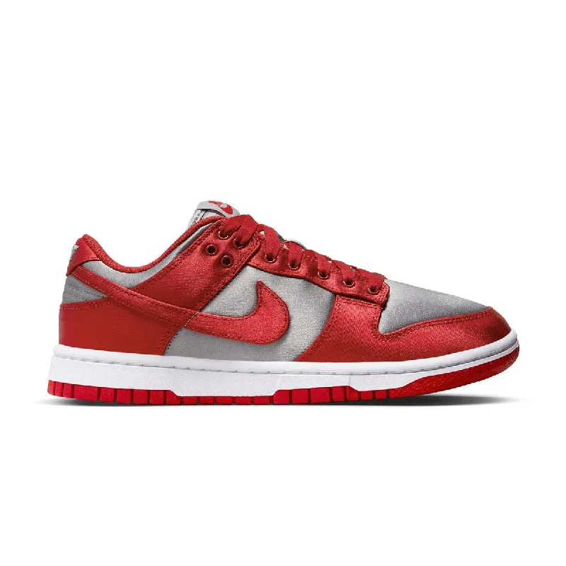 Wmns Dunk Low 'Satin UNLV'