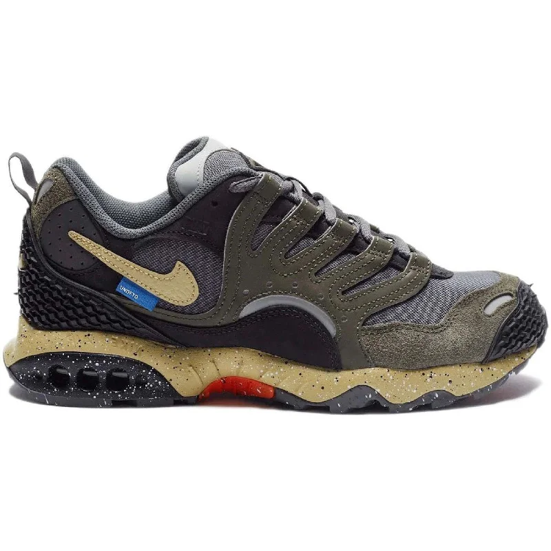 Nike Air Terra Humara Undefeated Cargo Khaki