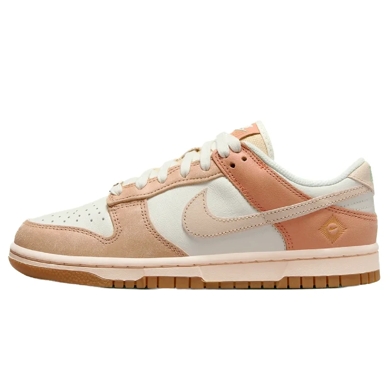 Women's Dunk Low SE Australia Sail Sanddrift Amber Brown