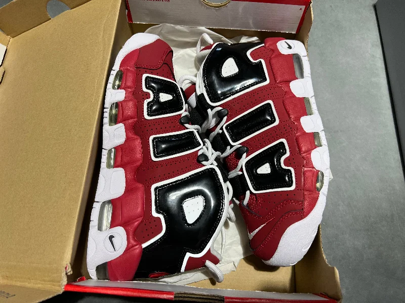 Nike Air More Uptempo '96 - Chicago Bulls Size 8